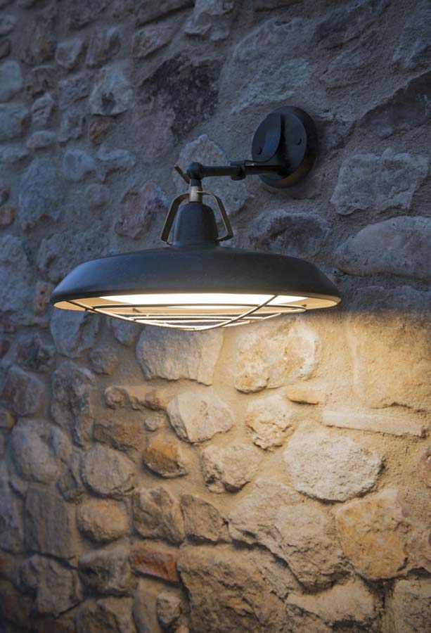 Apliques de pared, algo más que luz auxiliar. De diseño Candelabros Pared