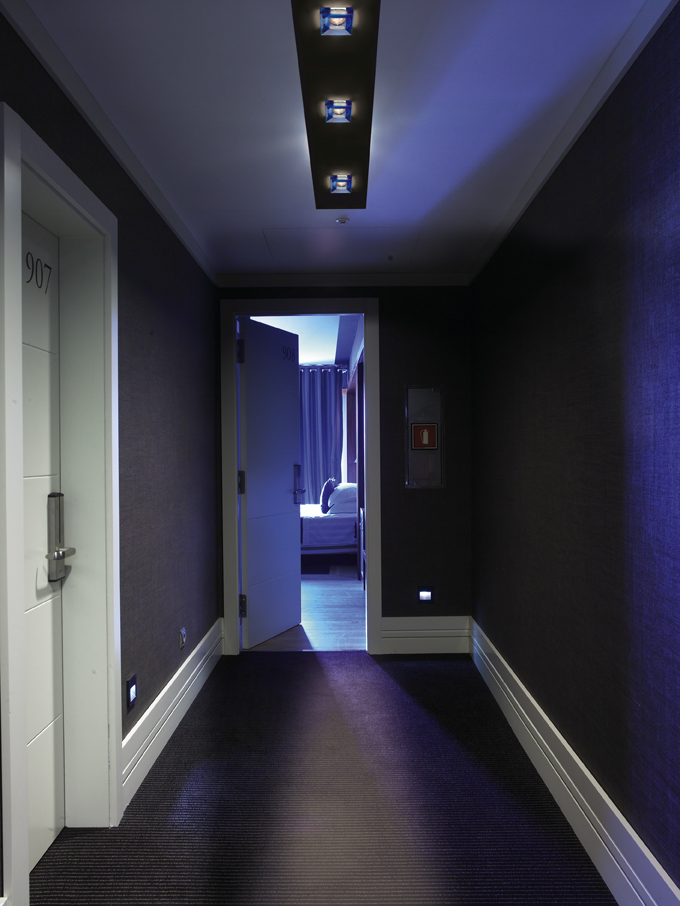 término análogo Collar nacido Iluminación en pasillos - Blog iluminación y lámparas. Pasión por la luz. Lamparasmarket término análogo Collar nacido Iluminación en pasillos - Blog iluminación y lámparas. Pasión por la luz. Lamparasmarket