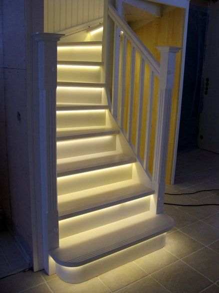 tiras led escaleras