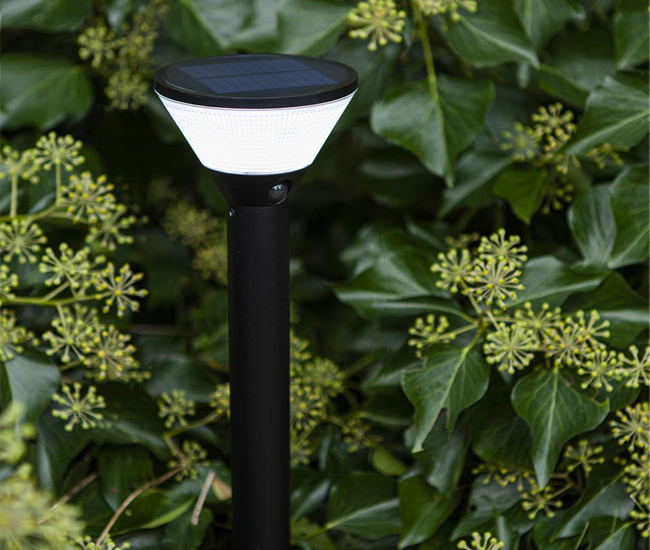 Baliza solar con sensor de movimiento