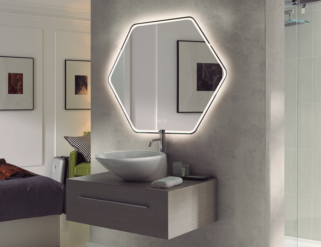 Espejo de pared hexagonal para baños modernos con luz LED integrada