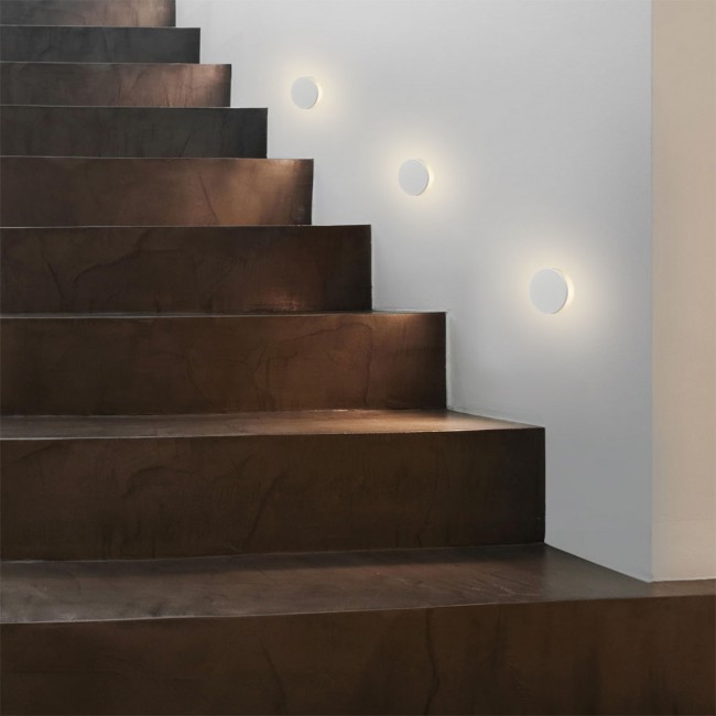 5 Formas de iluminar el hueco de la escalera - EcoluzLED